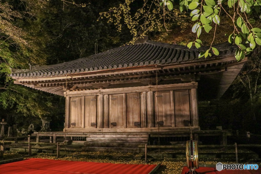 夜の富貴寺