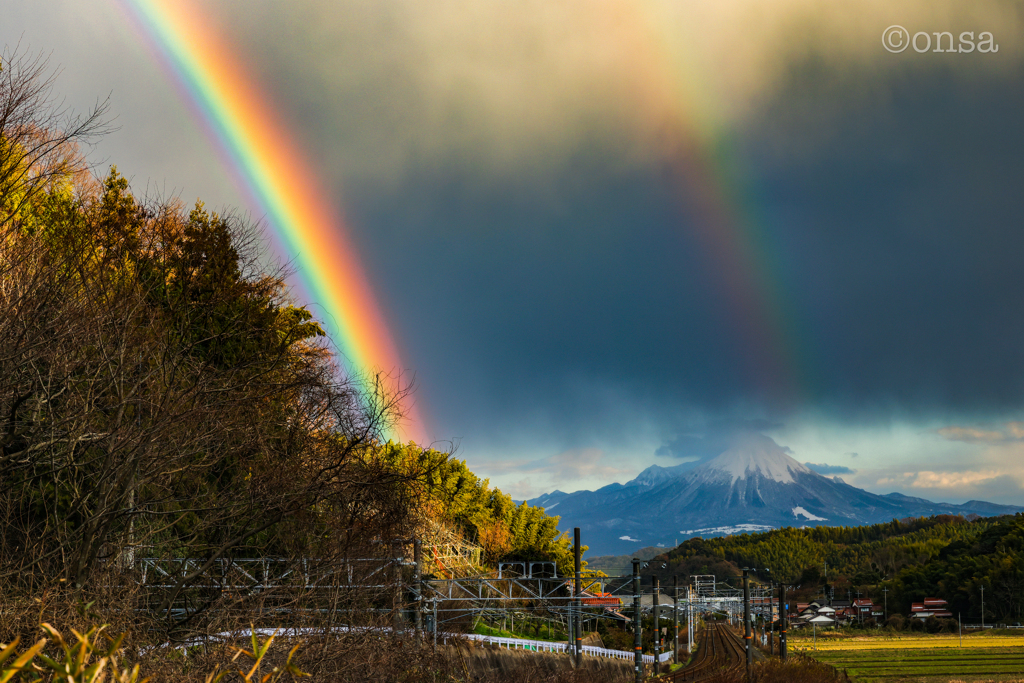 ダブルレインボー