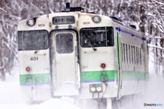 雪煙上げて駆け抜ける 〜まもなく終焉の時〜