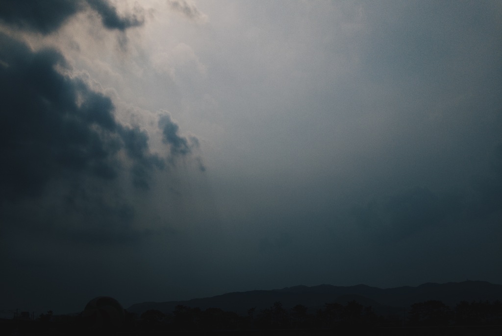 4月の空