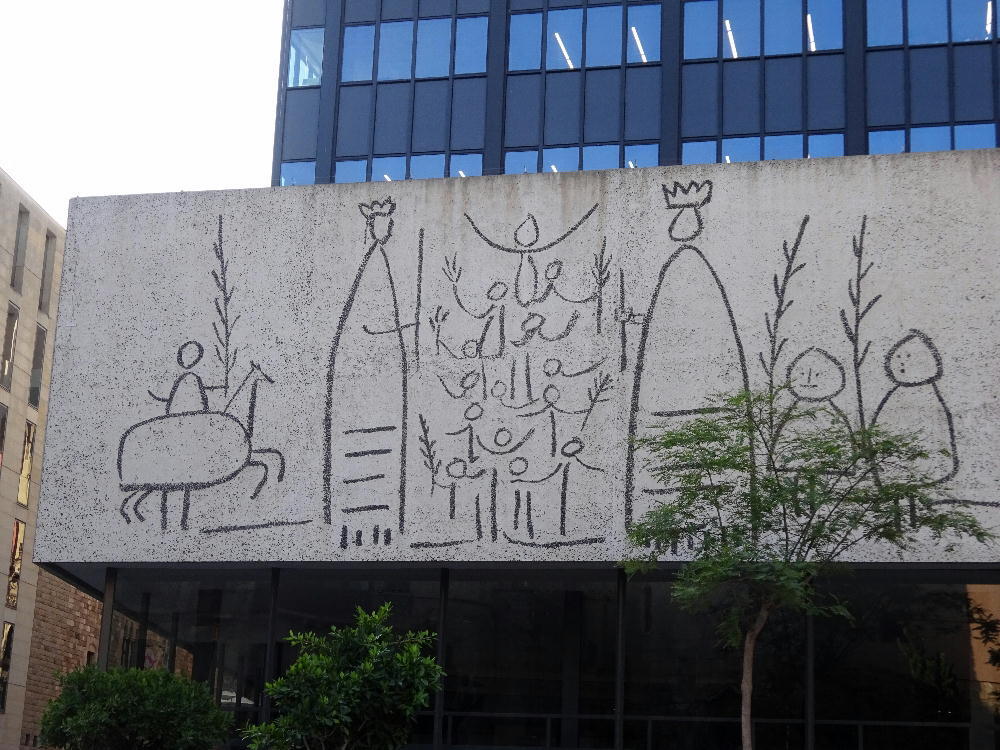 190912-45ピカソ壁画