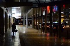 STATION　夜明け前　①