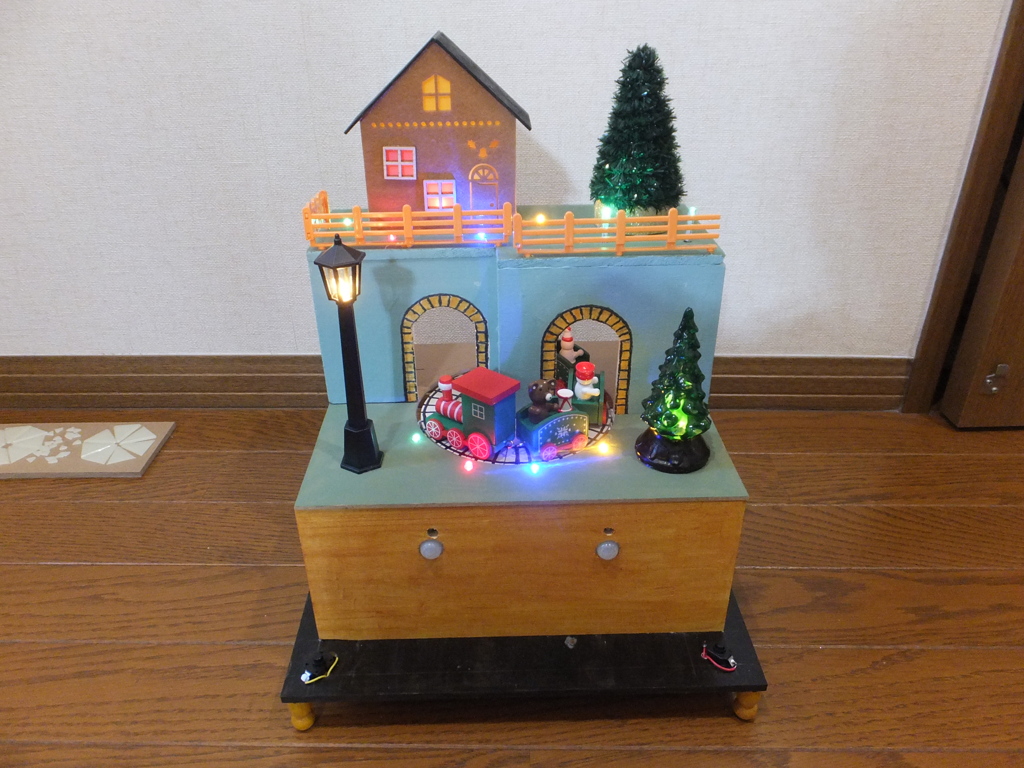自作！　元ネタはニトリのクリスマス・オルゴール4