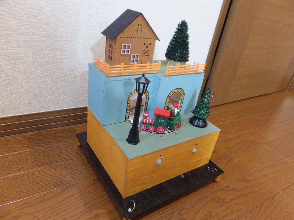 自作！　元ネタはニトリのクリスマス・オルゴール1