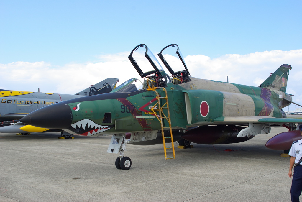 RF-4E