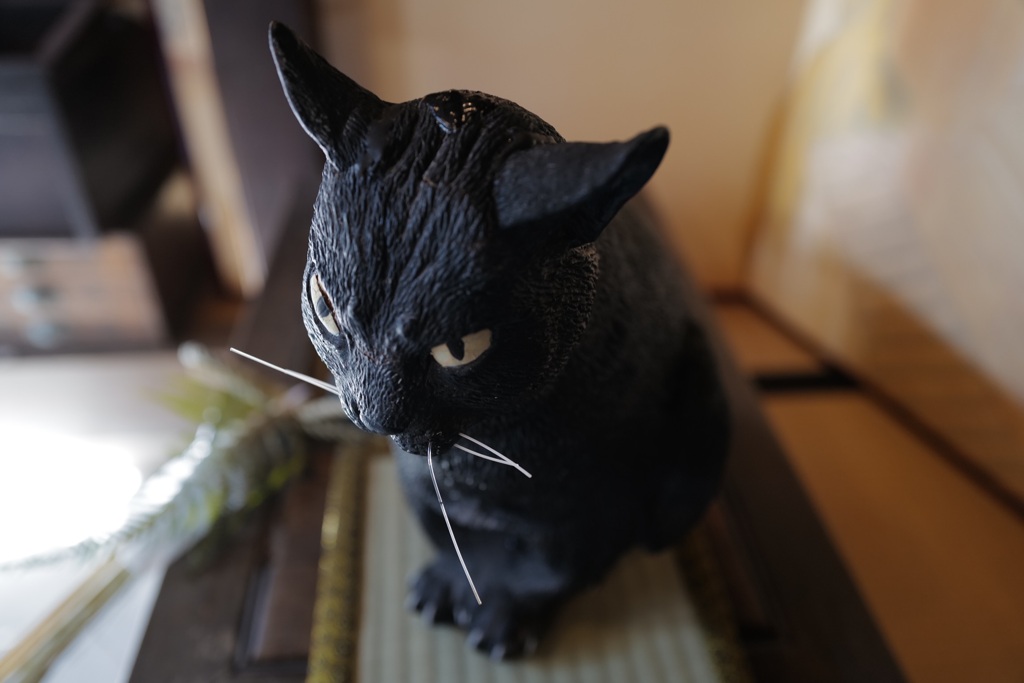 猫の置物