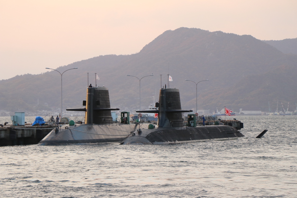 夕焼け潜水艦