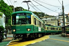 江ノ電　街を駆ける