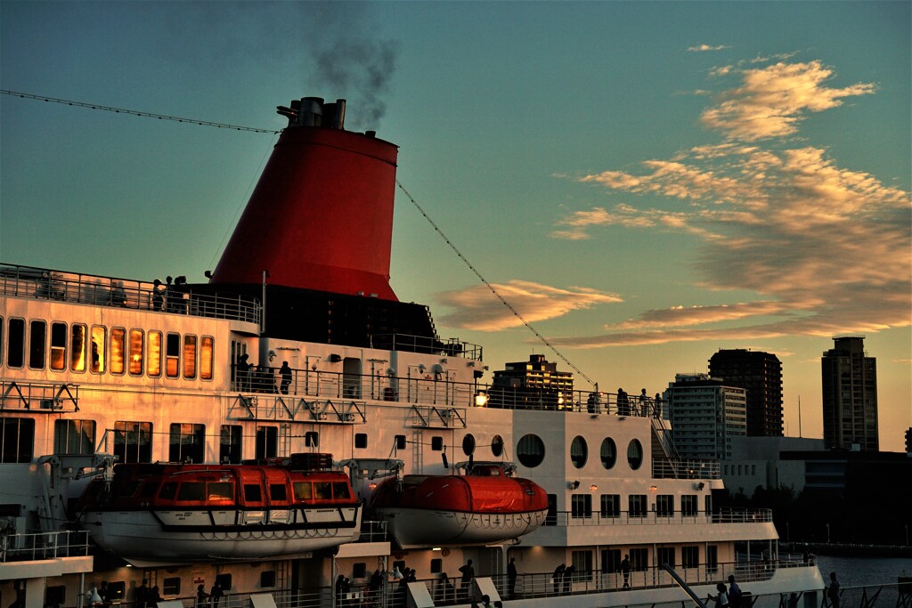 日本丸　出航２