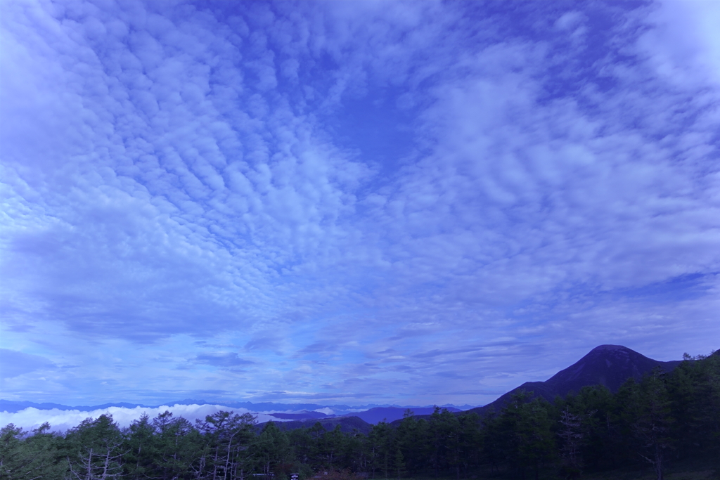 晩夏　雲彩