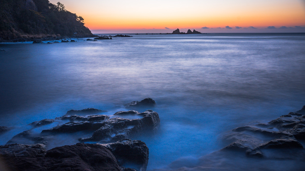 三ツ石海岸　夜明け前 2
