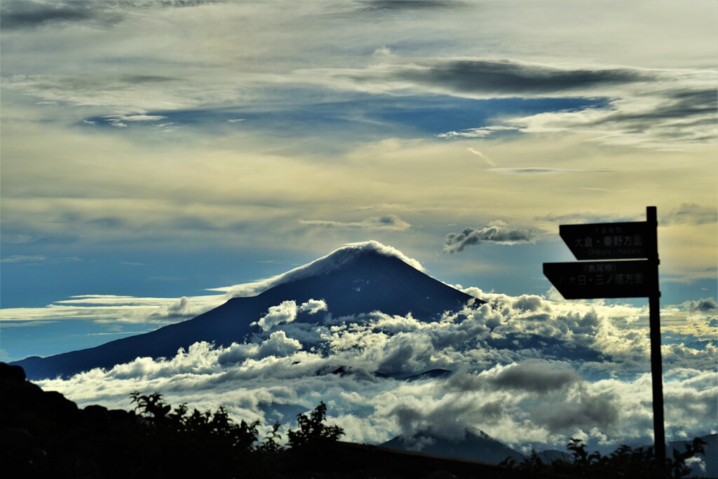 道標（みちしるべ）