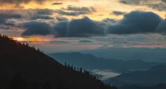 夏山　朝の風景　１