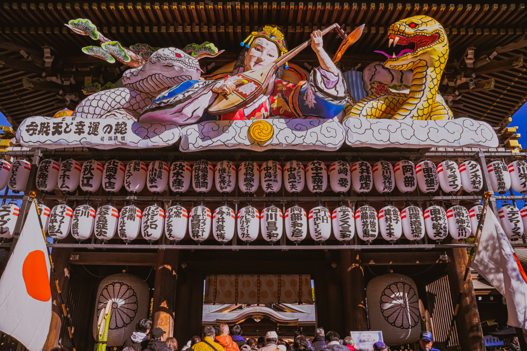 相模国一之宮　寒川神社山門