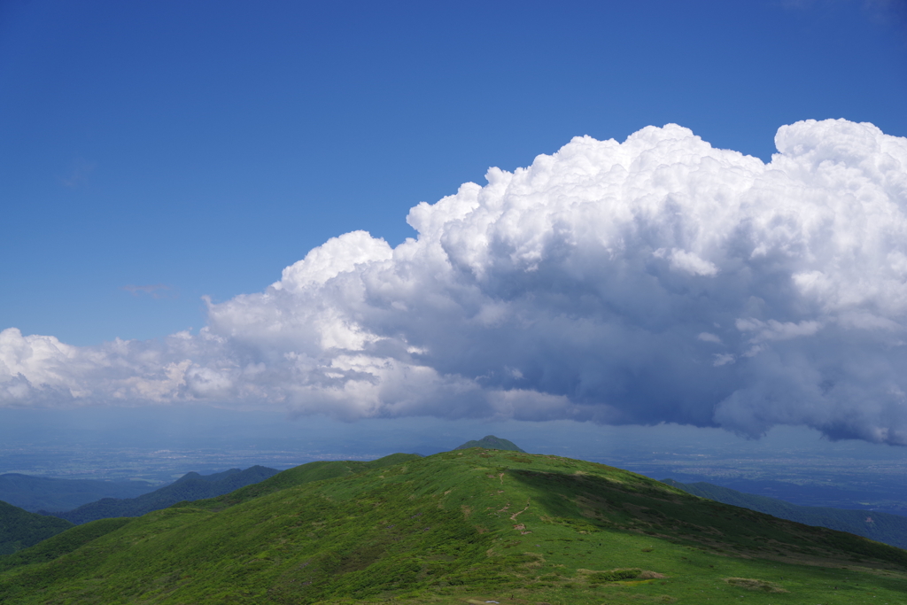 雲と稜線