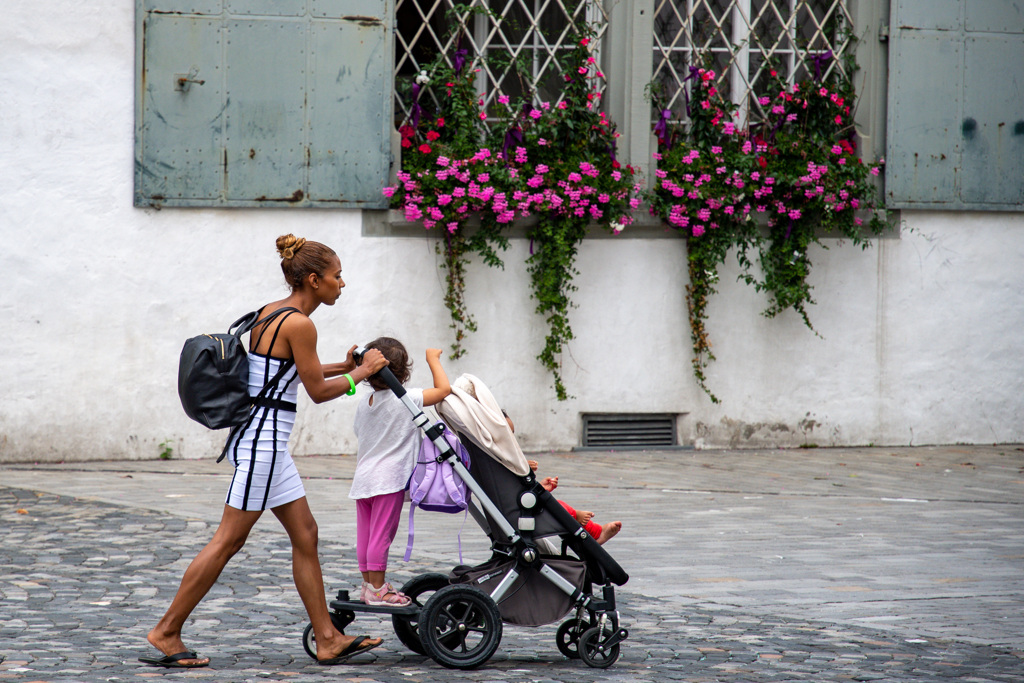 1CE11F8D-2769-4382-AC92-78E34856A7DD