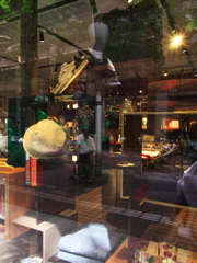 Show window 2