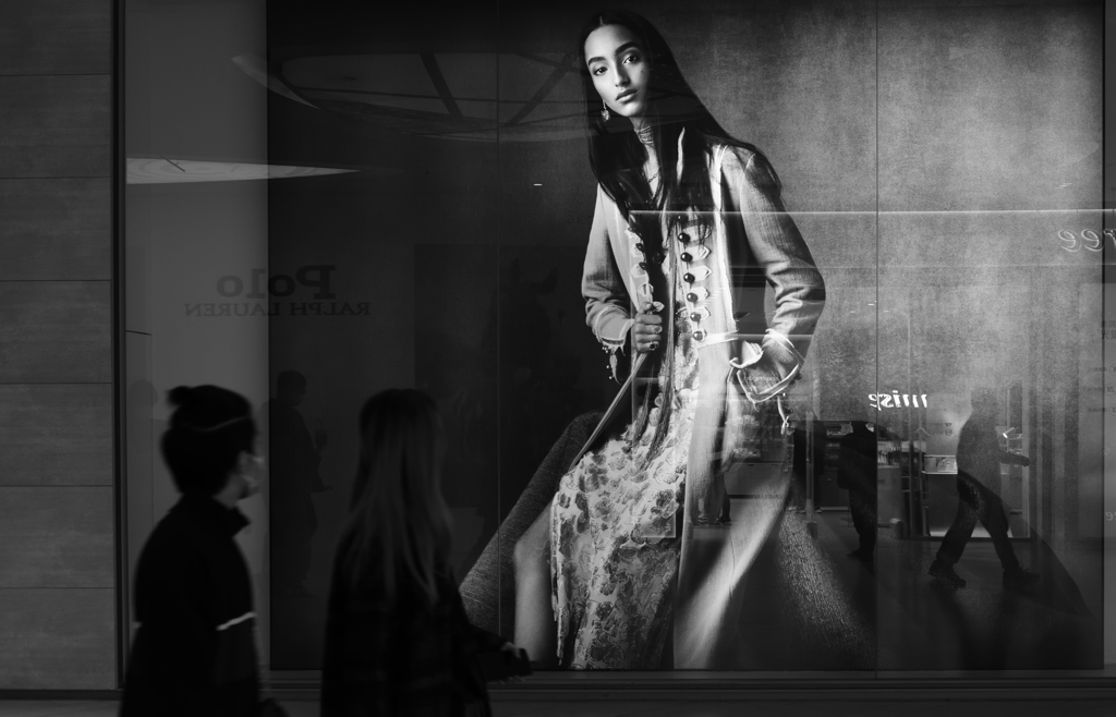 show window