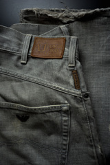 ARMANI JEANS