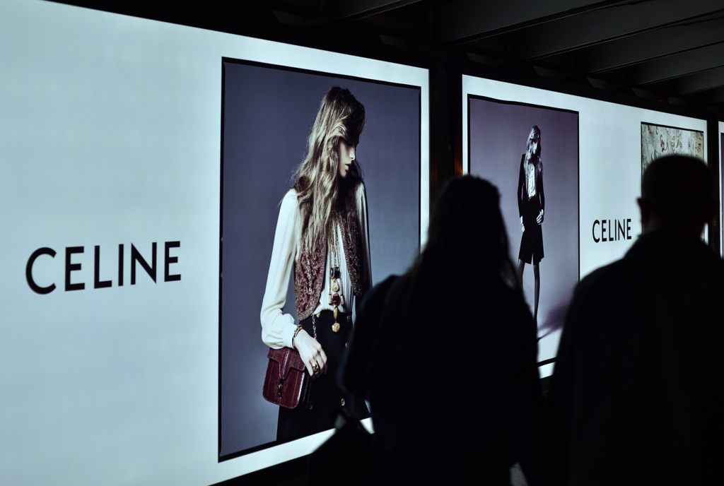 街角のCELINE