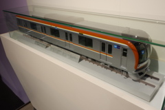 東京メトロ10000系の模型