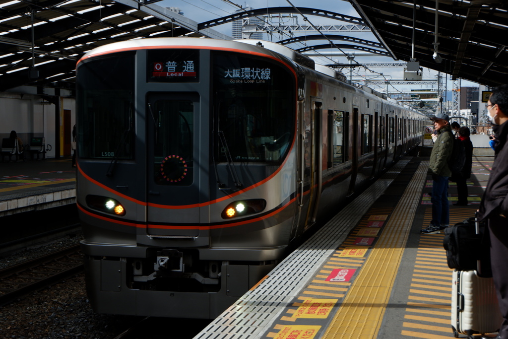 大阪環状線323系