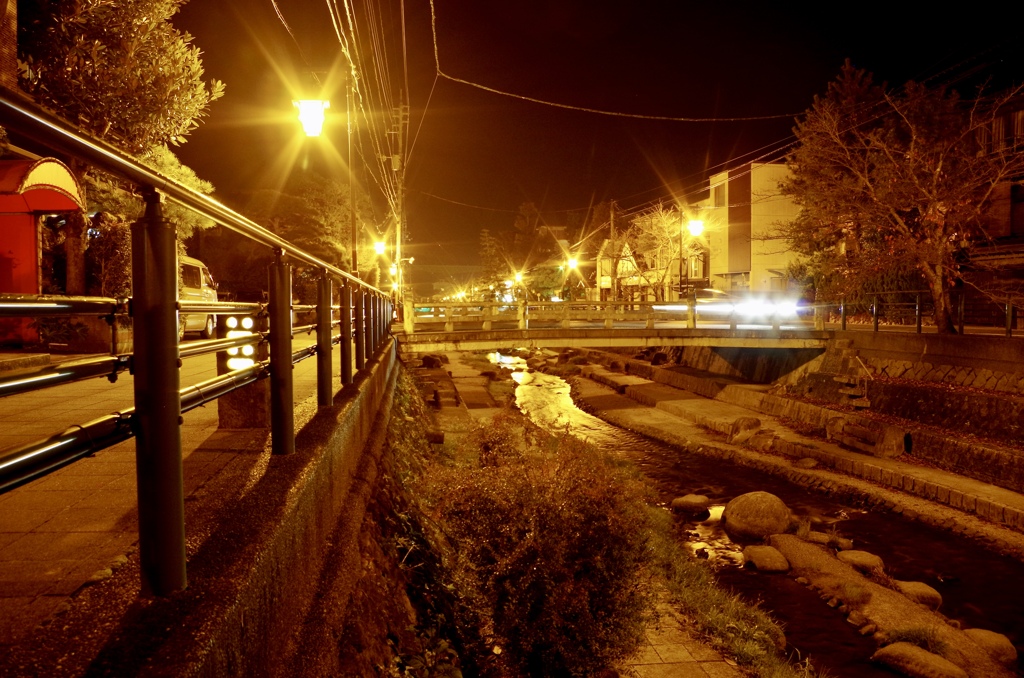 Night view of Tamatsukuri Hot Springs