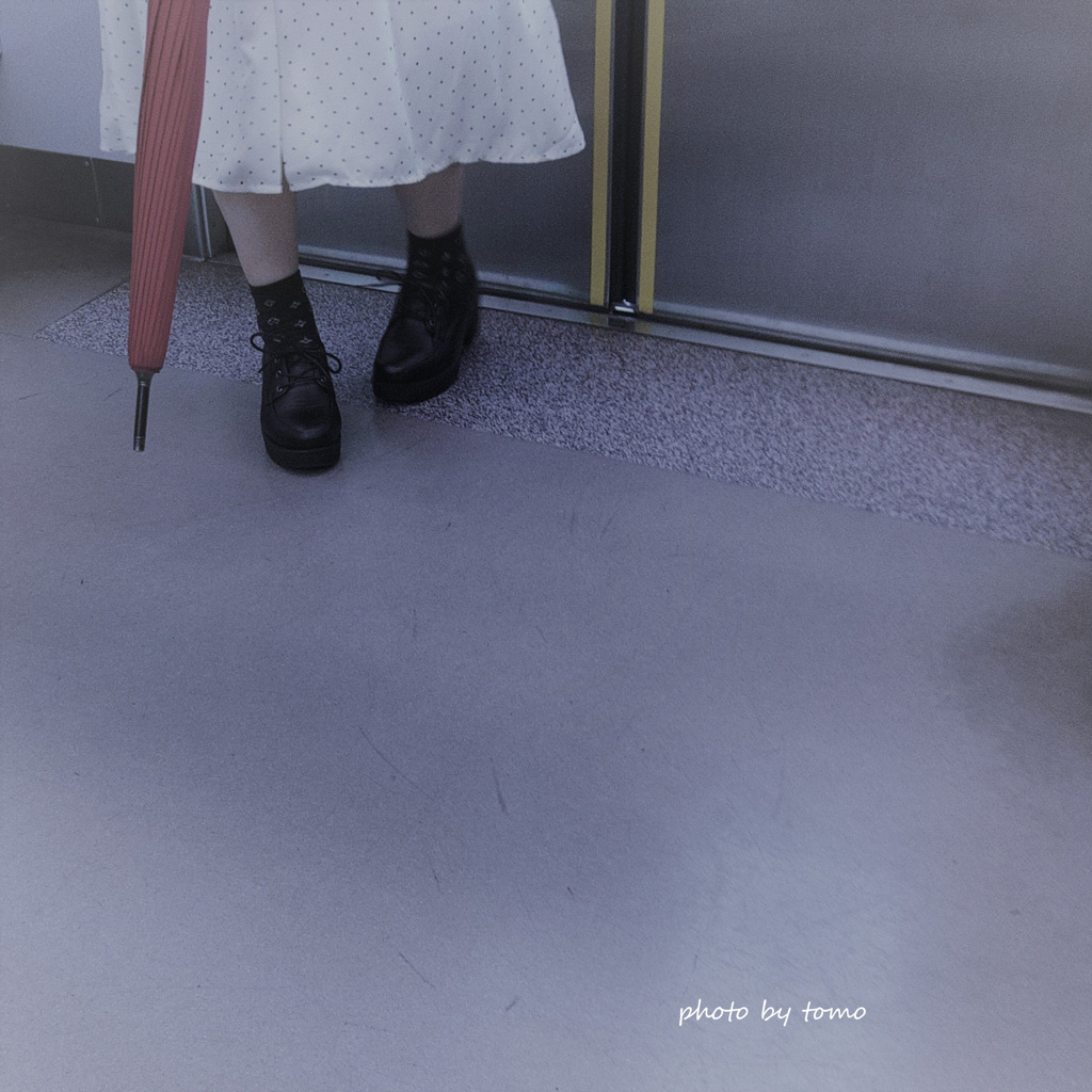 雨の日は電車に乗って