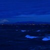 東京湾アクアラインの灯