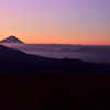 早朝の富士山