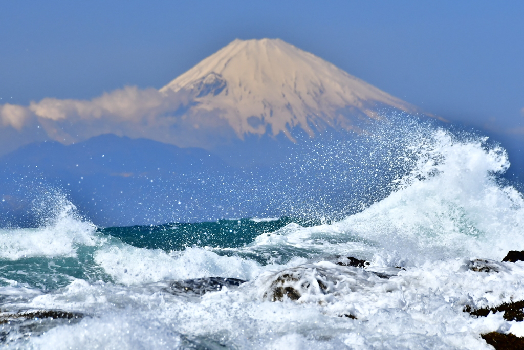 荒れる海　2