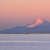 東京湾越しの富士朝景