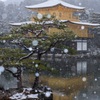 雪降る金閣寺