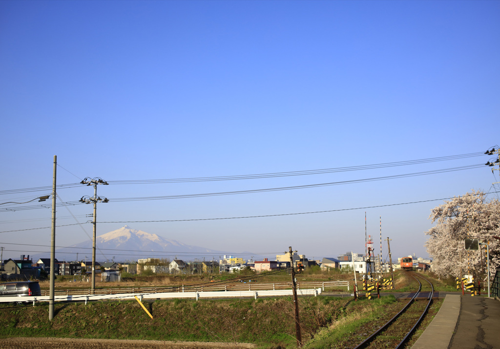 岩木山と津軽鉄道
