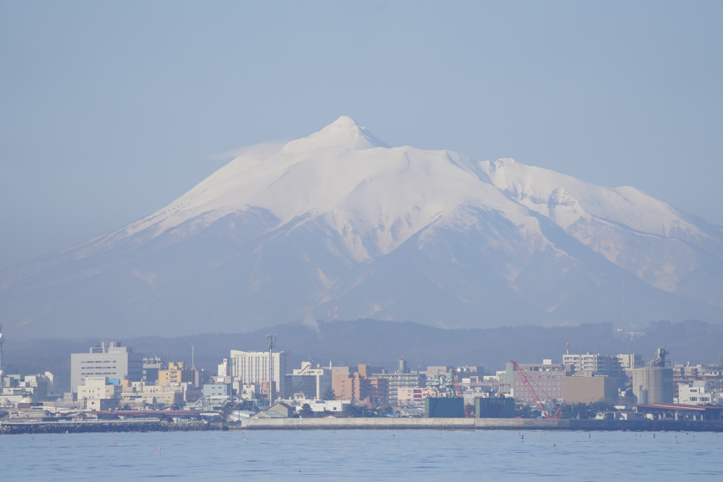 岩木山の青森市