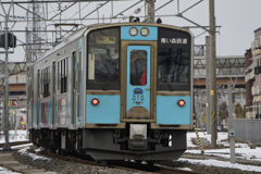 青い森鉄道701系