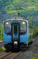 青い森鉄道703系