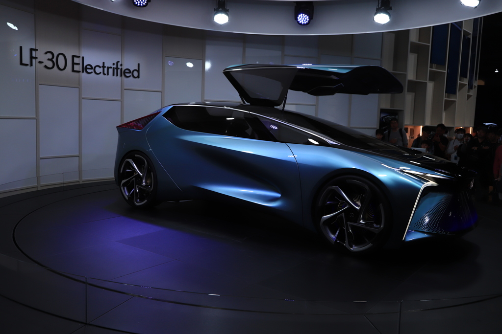 Lexus LF-30