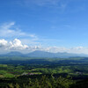 阿蘇高原に夏空