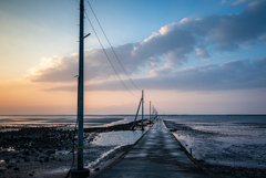 引き潮の長部田海床路