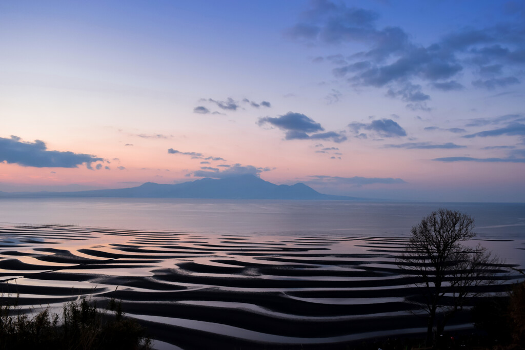 静寂の夕暮れ