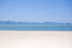 6月の海