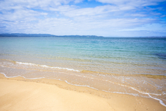 春を待つビーチ