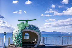 フルーツバス停(メロン)