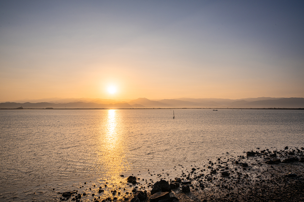 いつもの場所から不知火海の朝