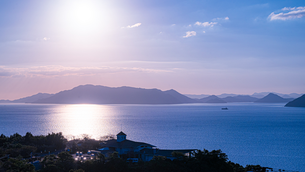 夕暮れの御立岬