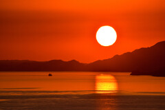 不知火海に沈む夕日