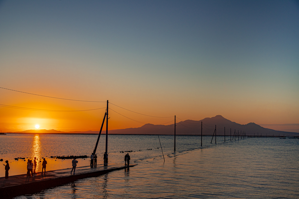 海床路の夕日で