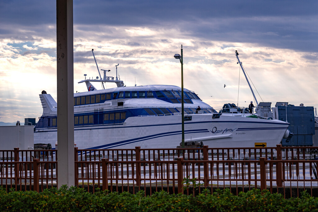 フェリー入港