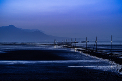 海床路に灯りが灯って